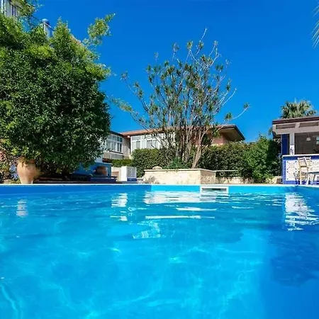 Mediterranean Charm Con Piscina Al Mare Villa *