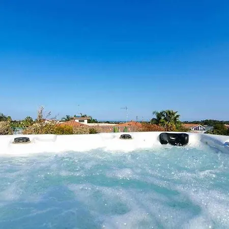 Mediterranean Charm Con Piscina Al Mare