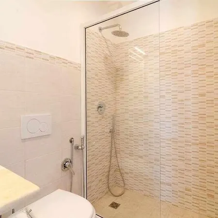 Mediterranean Charm Con Piscina Al Mare Villa